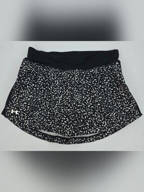 Under Armour Women's Black White Printed Women’s Athletic Skort Size Small 3485